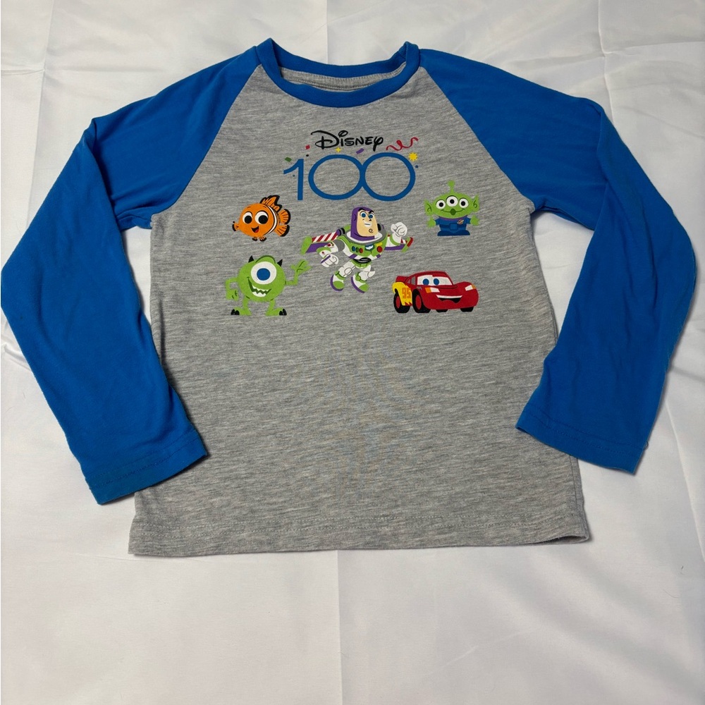 5/$25 Disney Kids Long Sleeve Shirt with Blue Sleeves